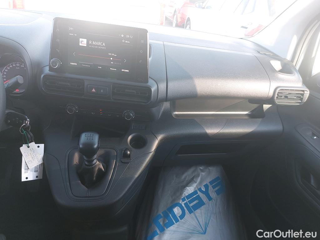  Opel  Combo OPEL  / 2018 / 3P / furgón derivado de turismo 1.5 TD 75kW (100CV) Express L H1 650kg (AC) #19