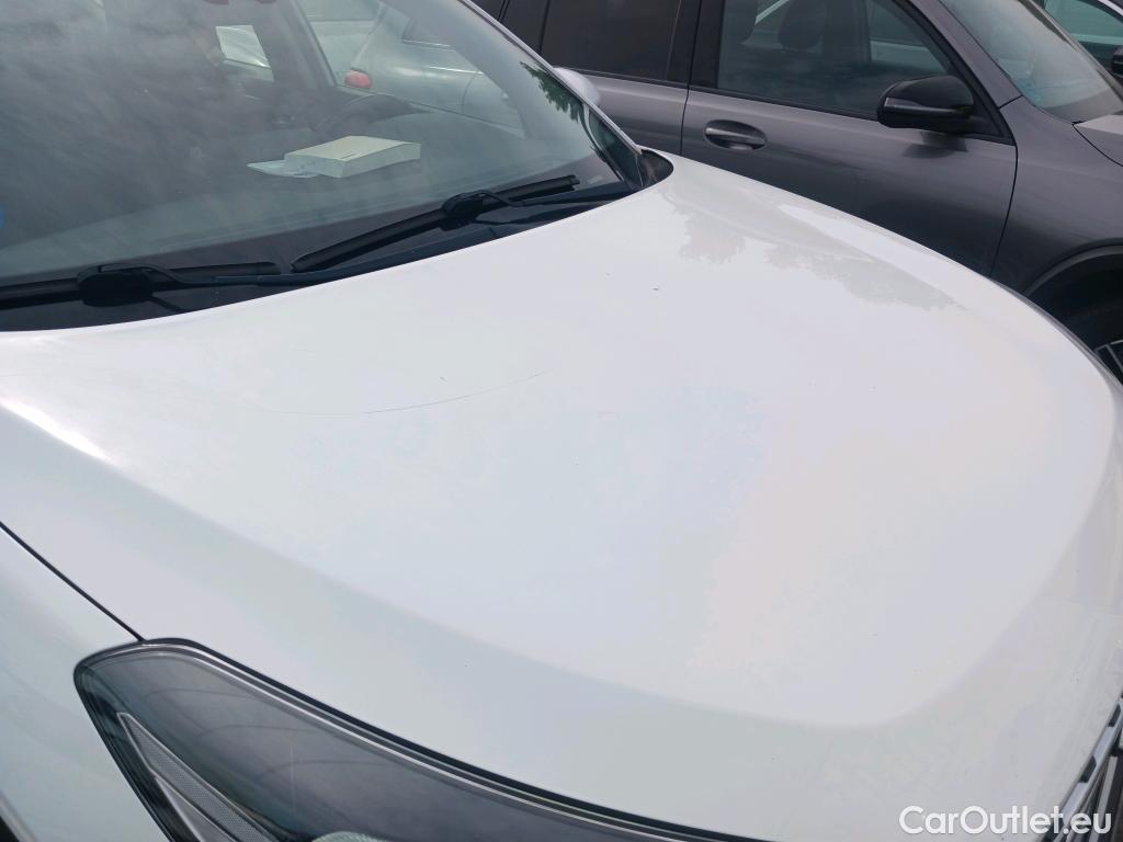  Hyundai  Tucson HYUNDAI  / 2018 / 5P / todoterreno 1.6 CRDI 85kW (116CV) 48V SLE 4X2(SP)(SL) #10