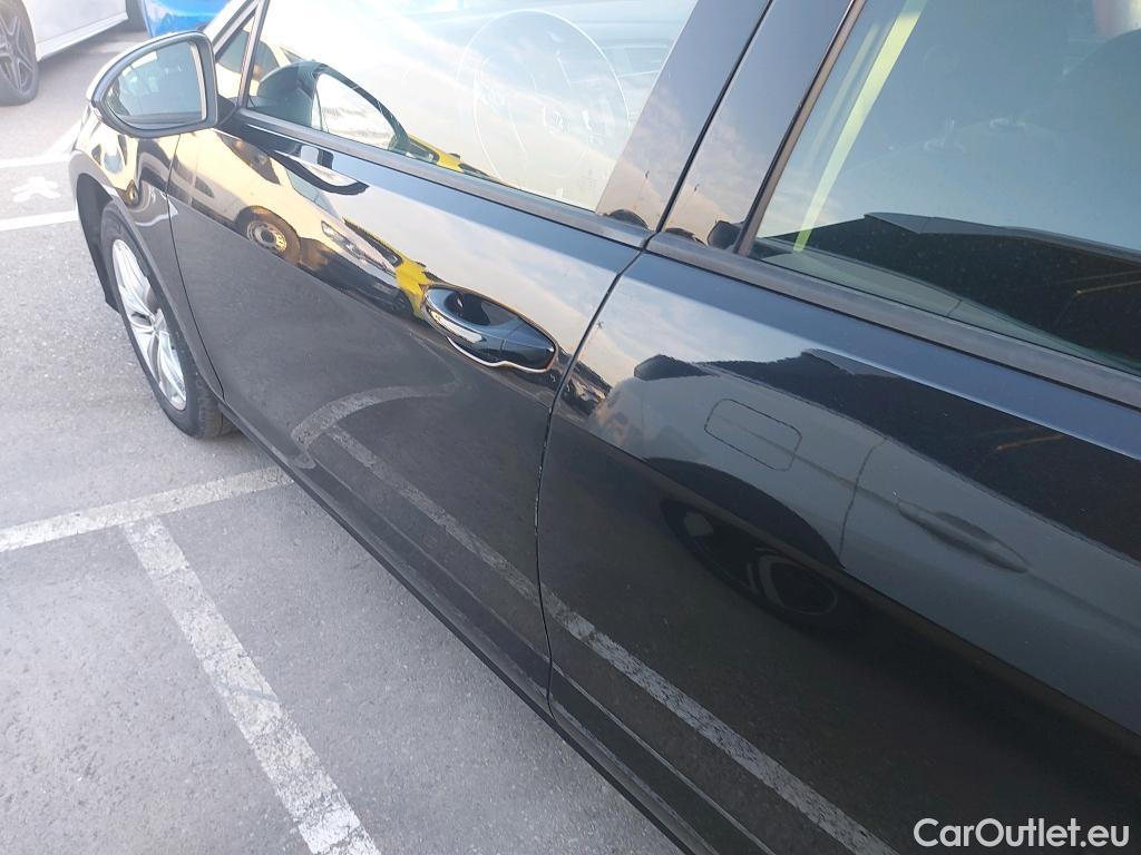  Volkswagen  Golf  VII Berlina Advance 2.0 TDI 150CV AT7 E6dT #5