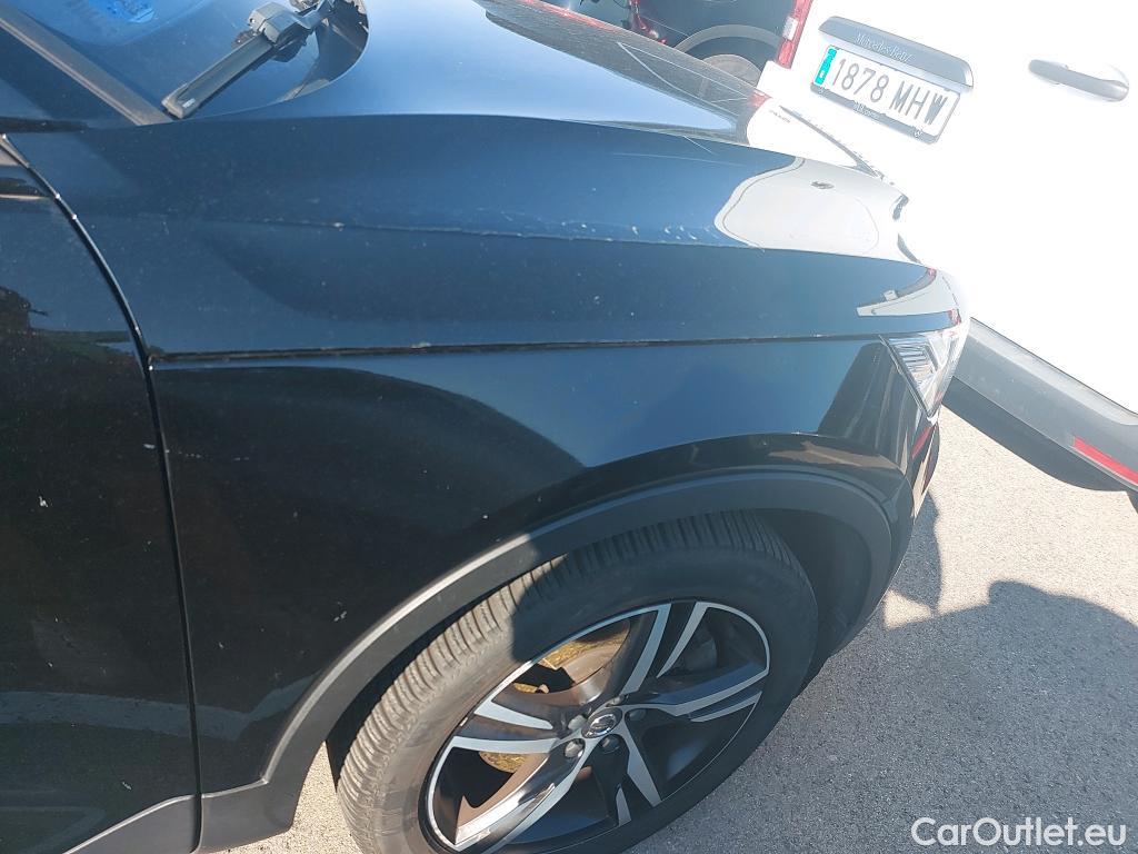  Volvo  XC 40 VOLVO XC40 / 2017 / 5P / todoterreno 1.5 T4 Twin Recharge R-Design Auto #22