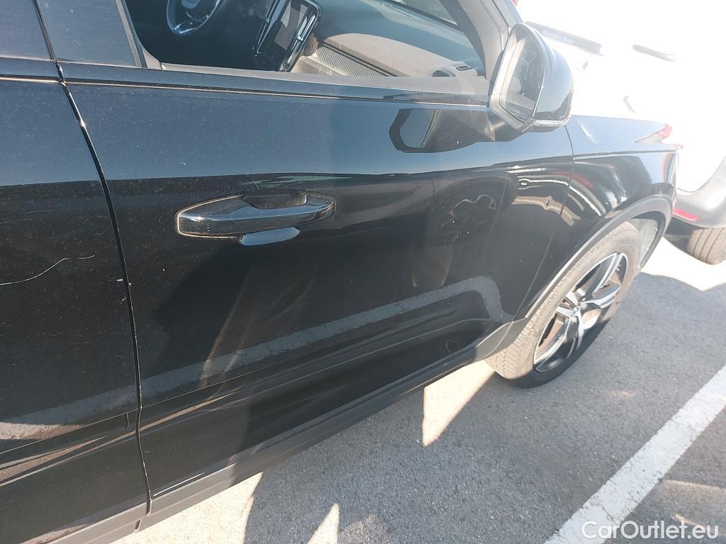  Volvo  XC 40 VOLVO XC40 / 2017 / 5P / todoterreno 1.5 T4 Twin Recharge R-Design Auto #16