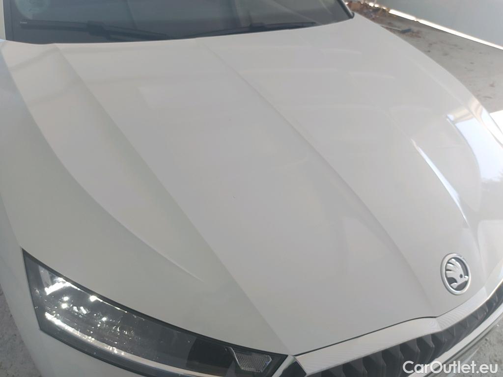  Skoda  Octavia SKODA  / 2020 / 5P / berlina con portón 2.0 TDI 85kW (115 CV) Manual Ambition #3