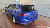  Volkswagen  Passat 2.0 TDI SCR DSG Elegance Variant #3
