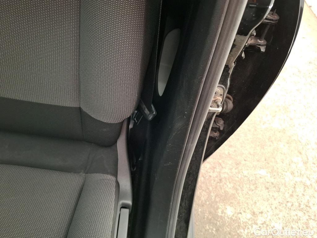  Citroen  C3  Société Feel Nav 1.2 PureTech 80CV BVM5 E6 #11