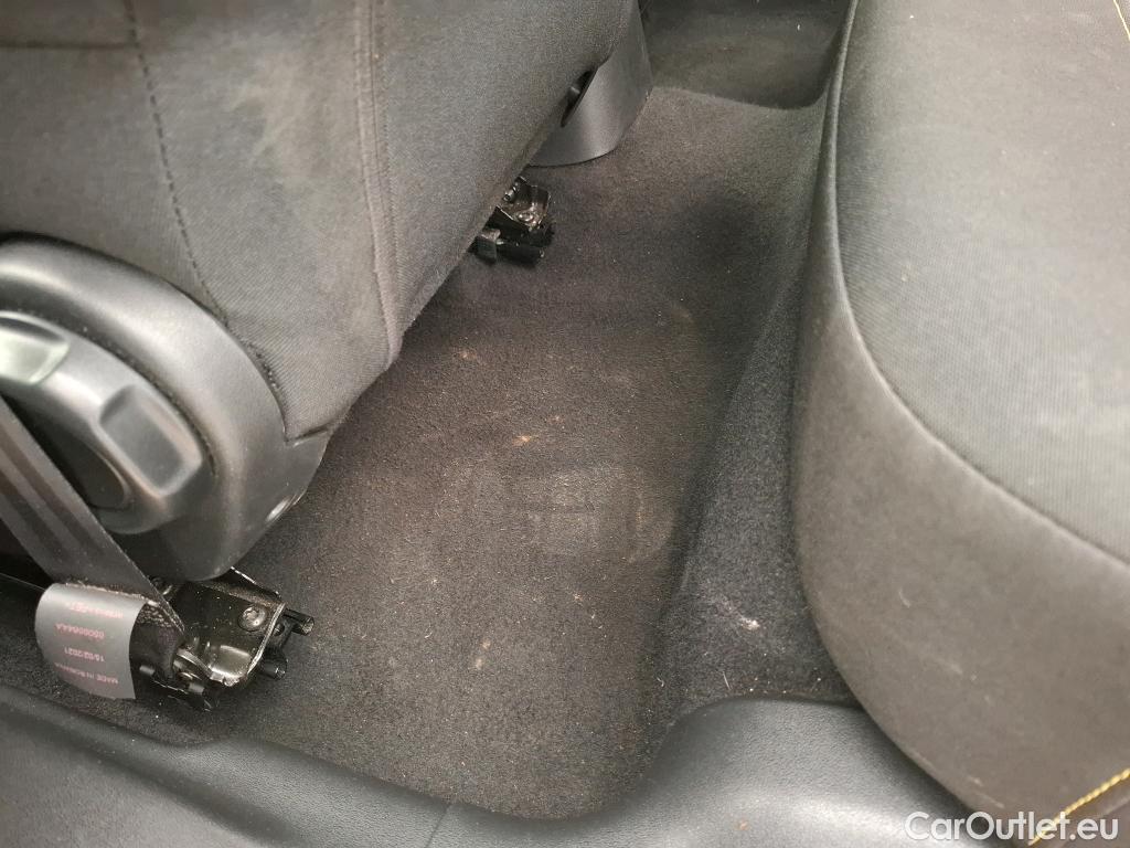  Citroen  C3  Feel Pack 1.2 PureTech 80CV BVM5 E6d #56
