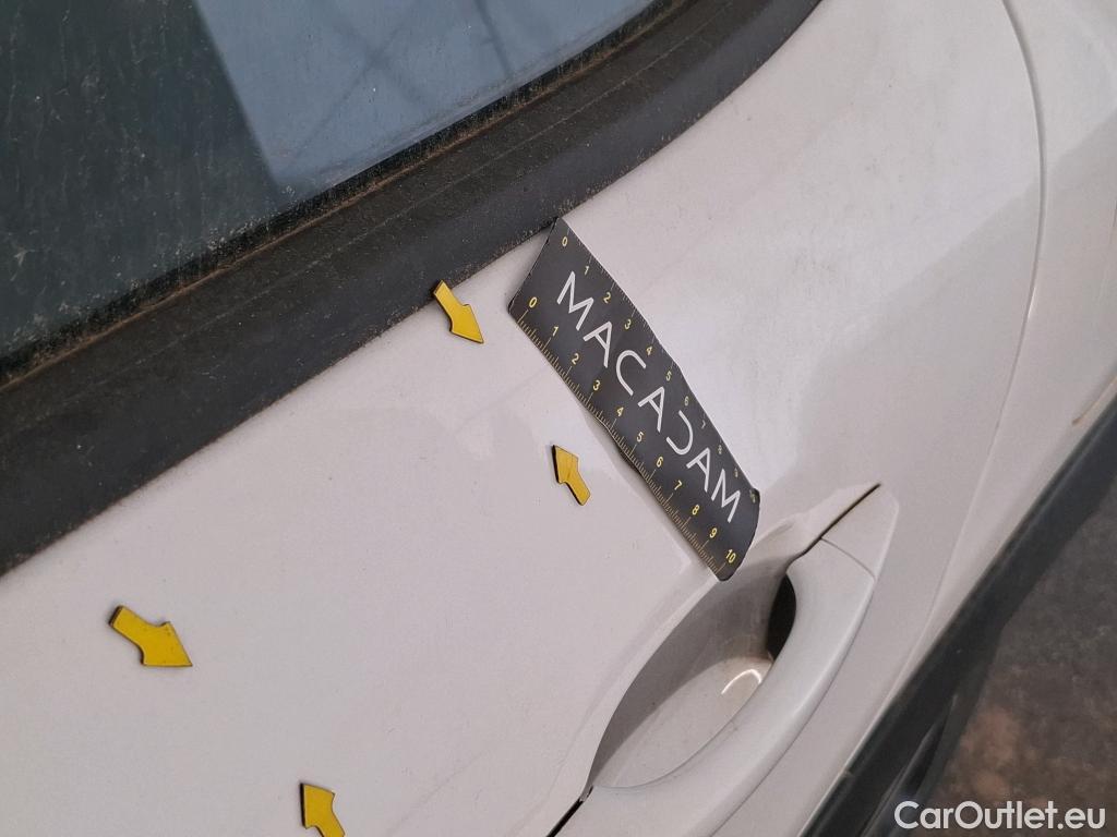  Citroen  C3  Société Feel 1.2 PureTech 80CV BVM5 E6d #5