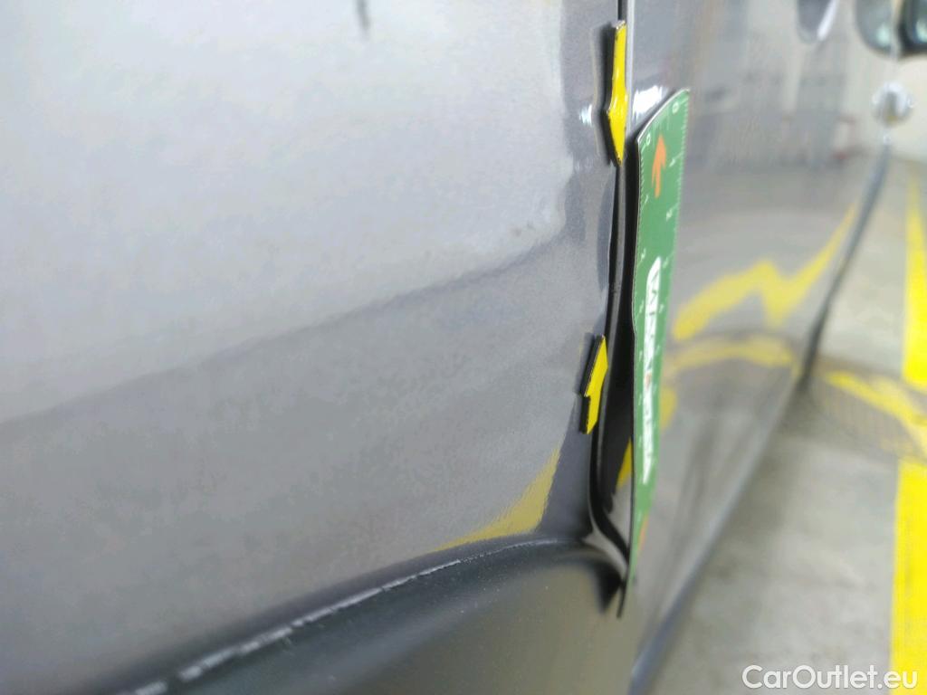 Citroen  C3  Feel Business 1.5 BlueHDI 100CV BVM5 E6dT #6