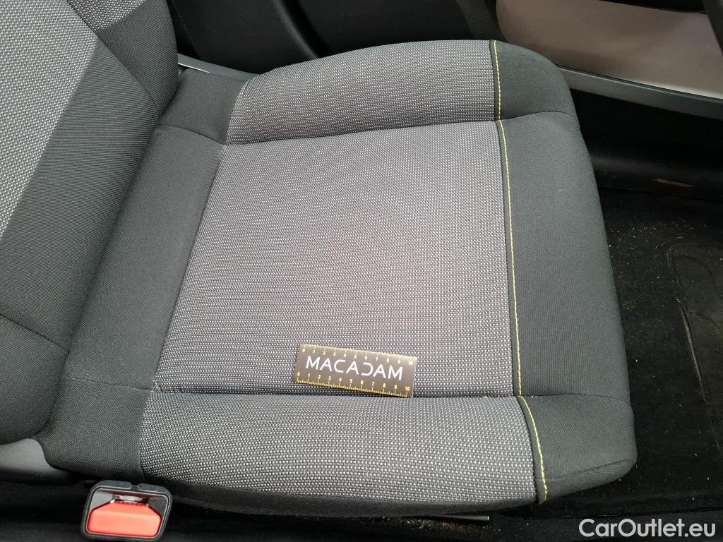  Citroen  C3  Shine Business 1.2 PureTech 110CV BVM6 E6d #17