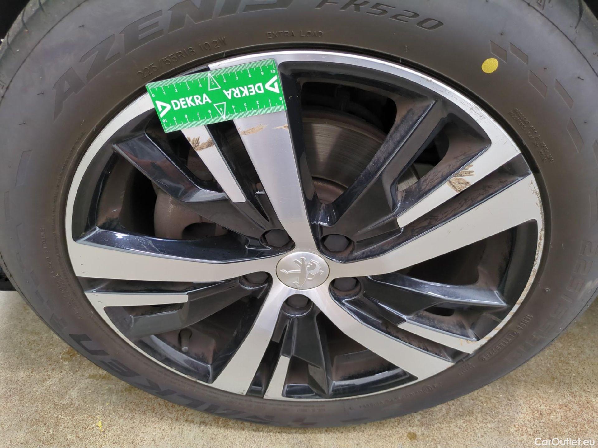  Peugeot  3008  GT 1.5 HDi 130CV BVA8 E6d #15