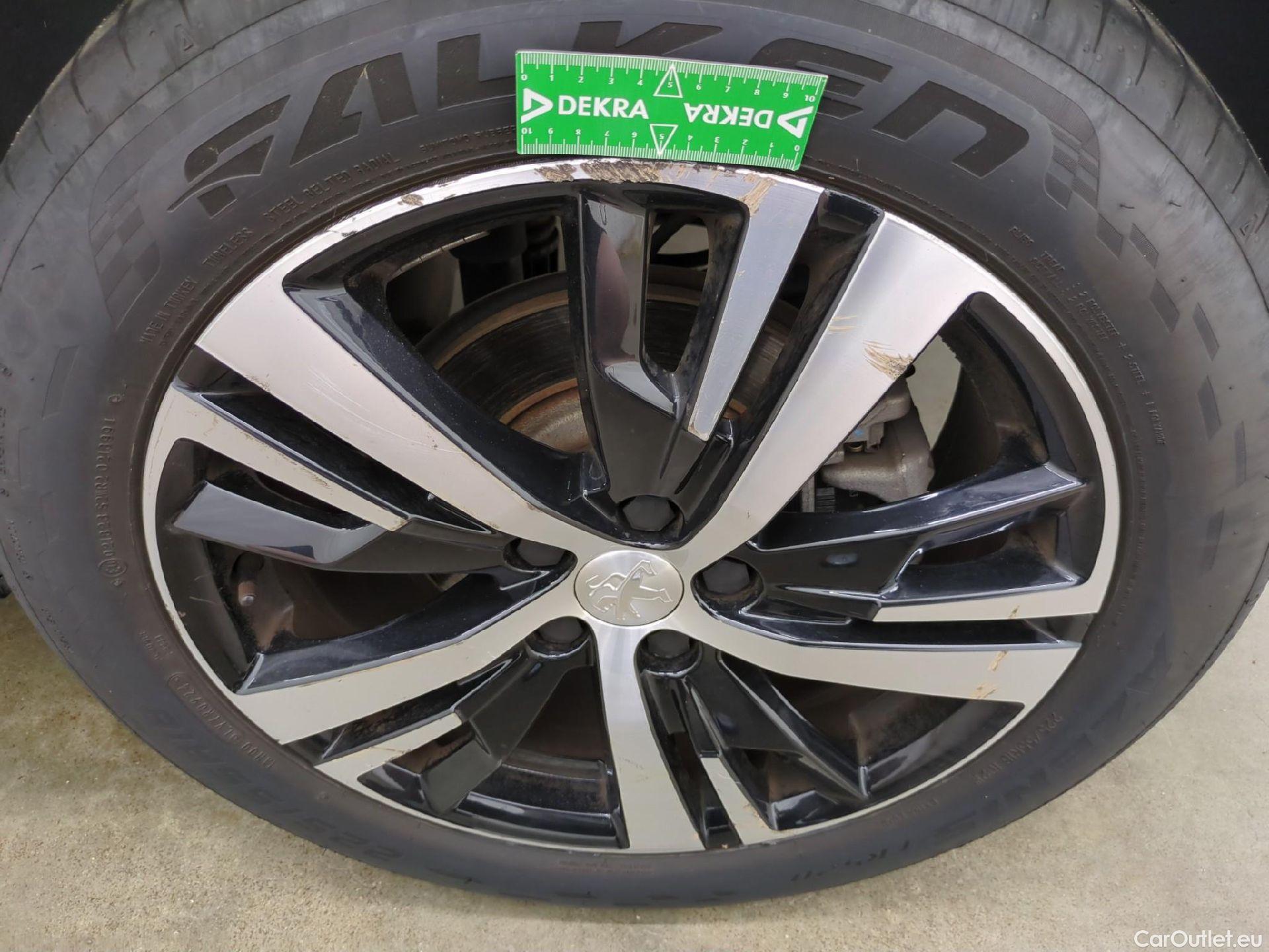  Peugeot  3008  GT 1.5 HDi 130CV BVA8 E6d #21
