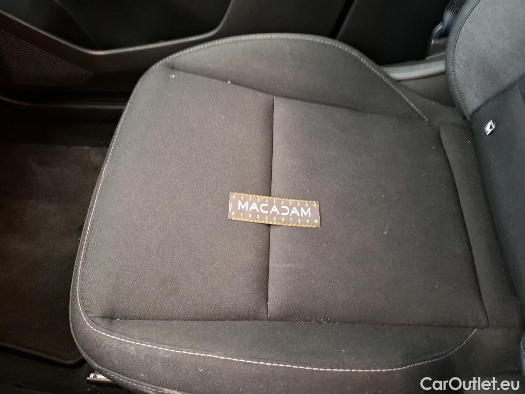  Renault  Captur RENAULT   2019  5P  SUV Business Blue dCi 95 #15