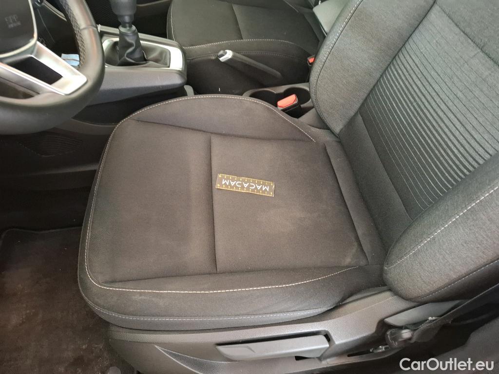  Renault  Captur RENAULT   2019  5P  SUV Business Blue dCi 95 #17
