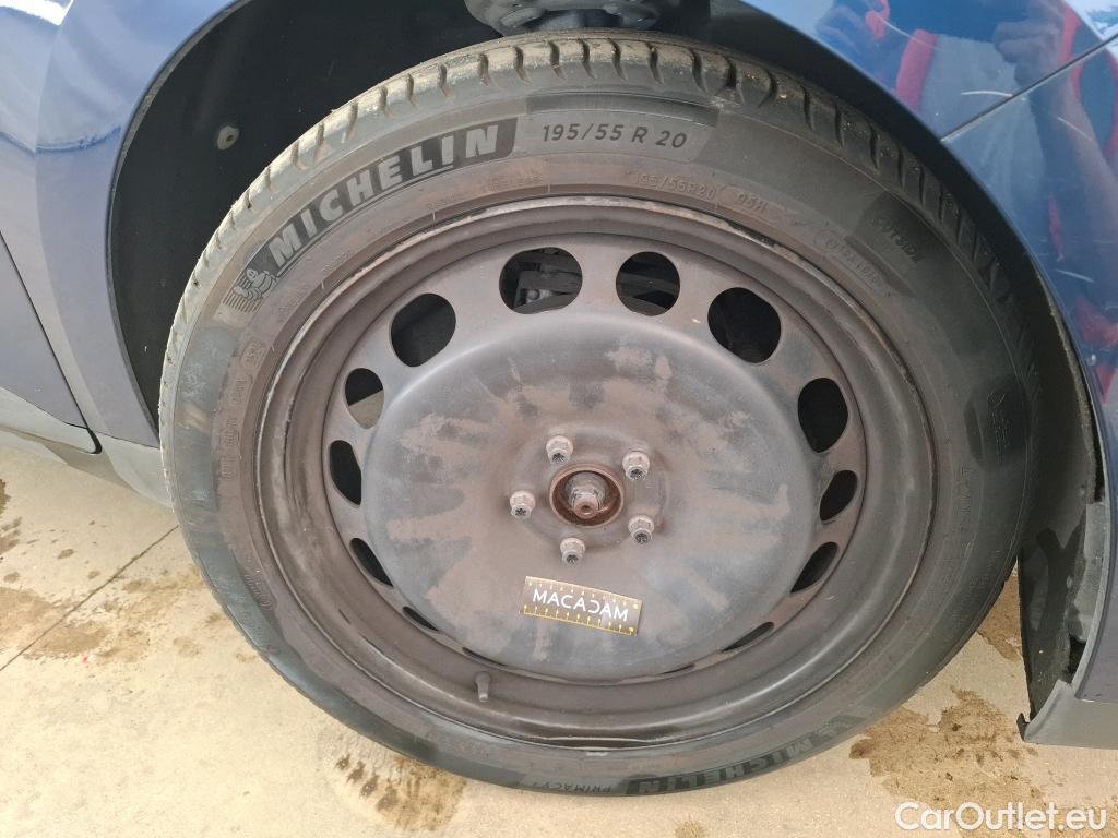  Renault  Scenic  IV Life 1.5 dCi 95CV BVM6 E6 #66
