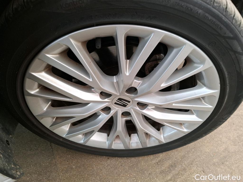  Seat  Leon  Xcellence 1.5 TSI 150CV BVA7 E6d #21