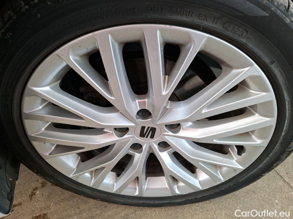  Seat  Leon  Xcellence 1.5 TSI 150CV BVA7 E6d #24