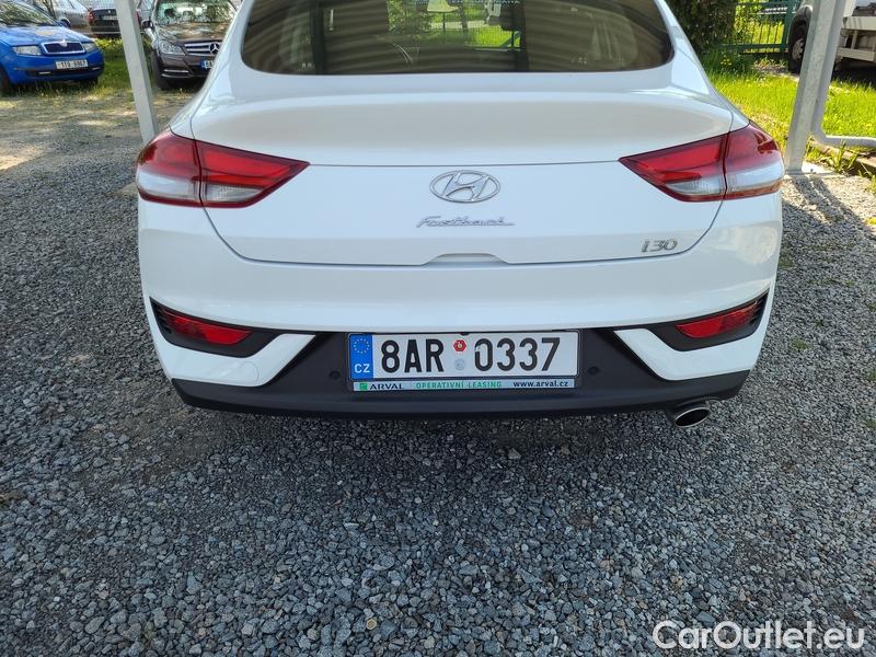  Hyundai  i30  Fastback (2018 ->)  FB 1.0TGDI 120 Comfort #8