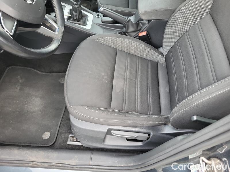  Skoda  Octavia  Combi  (5E5)(03.2017->)  Com 1.6TDI 85 Ambition #8