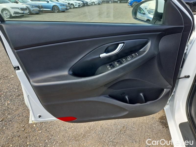  Hyundai  i30   cw (PD)(2017->)  kom.1.6CRDi 115 Smart #19