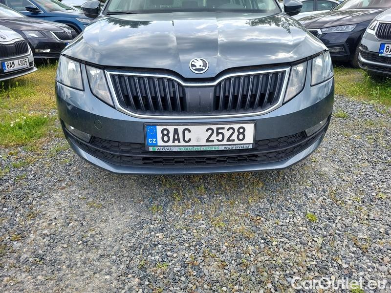  Skoda  Octavia  Combi  (5E5)(03.2017->)  Com 1.6TDI 85 Ambition #4