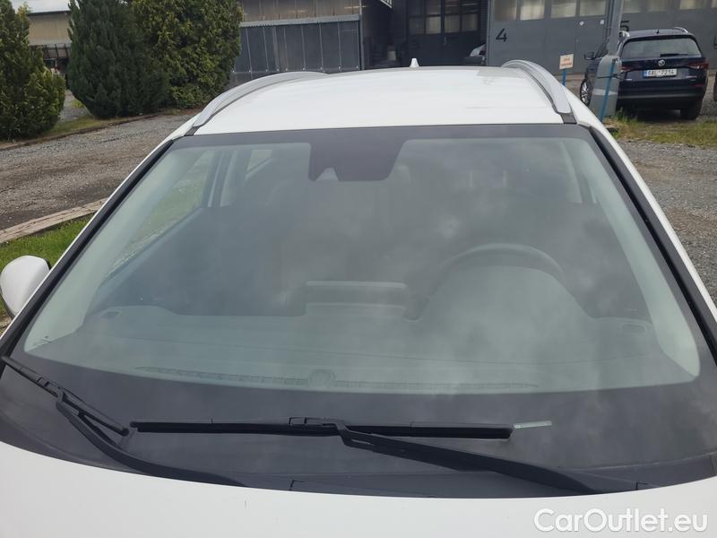  Hyundai  i30   cw (PD)(2017->)  kom.1.0TGDI Family Comf #1