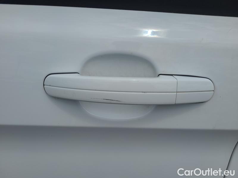  Ford  Transit  Custom (2013) TourCust TDCI 96 320 Titani.L2 #23