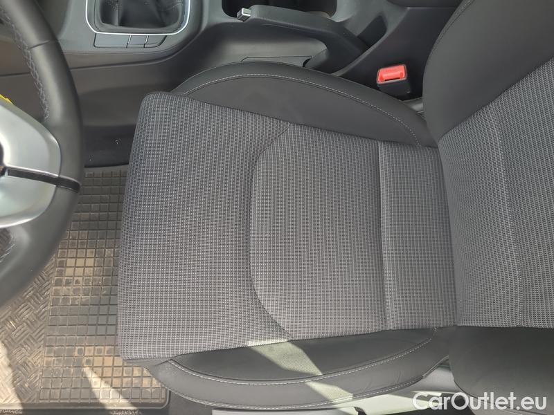  Hyundai  i30   cw (PD)(2017->)  kom.1.5i Family Comfort 5d #5