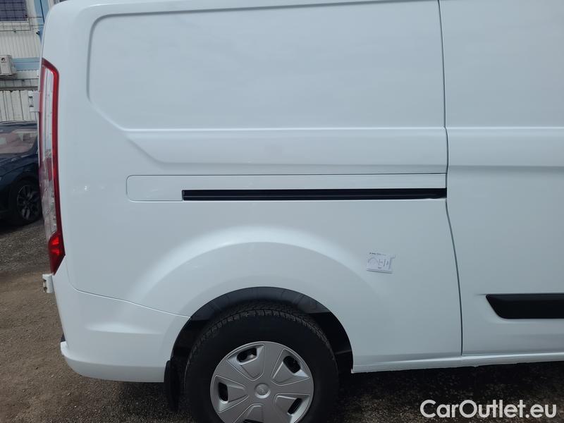  Ford  Transit  Custom (2013) Tr.Cu.2.0TDCi 96 340 Tr L2 4d #26
