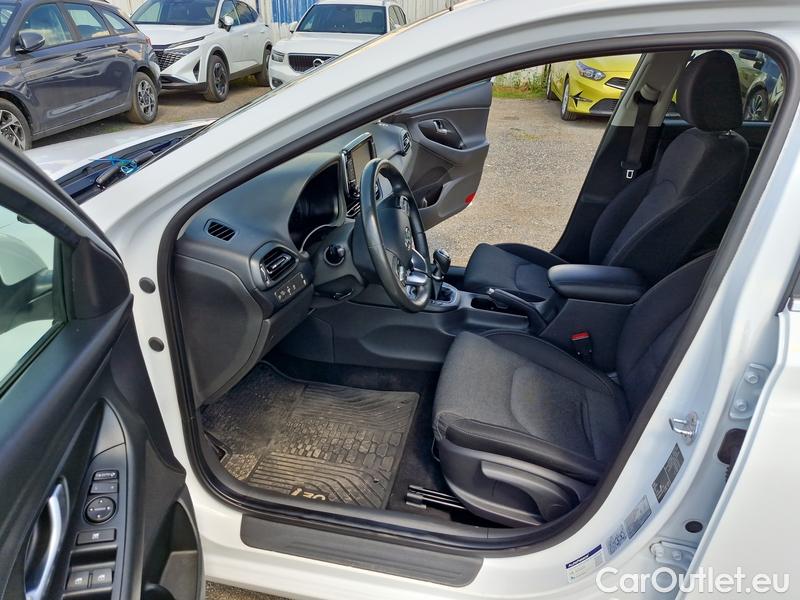  Hyundai  i30   cw (PD)(2017->)  kom.1.6CRDi 115 Smart #20