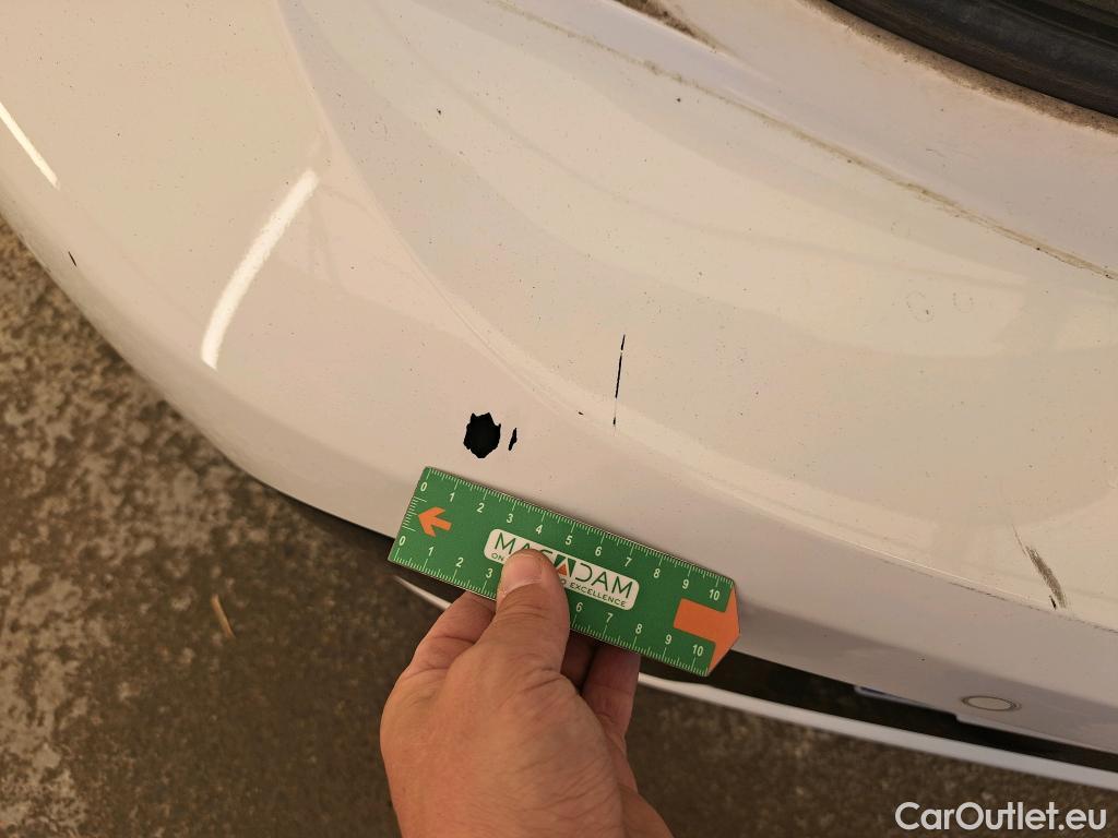  Toyota  Corolla TOYOTA  / 2018 / 5P / Berline Hybride 122h Dynamic Business Stage Acad #6