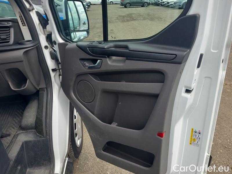  Ford  Transit  Custom (2013) Tr.Cu.2.0TDCi 96 340 Tr L2 4d #28