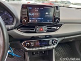  Hyundai  i30   cw (PD)(2017->)  kom.1.5T-GDI Family Smart #8