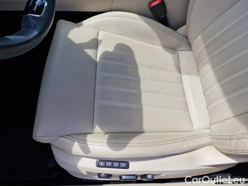  Skoda  Superb  (3V3)(2015) Supe.2.0TDI 147 L&K 4x4 Aut #28