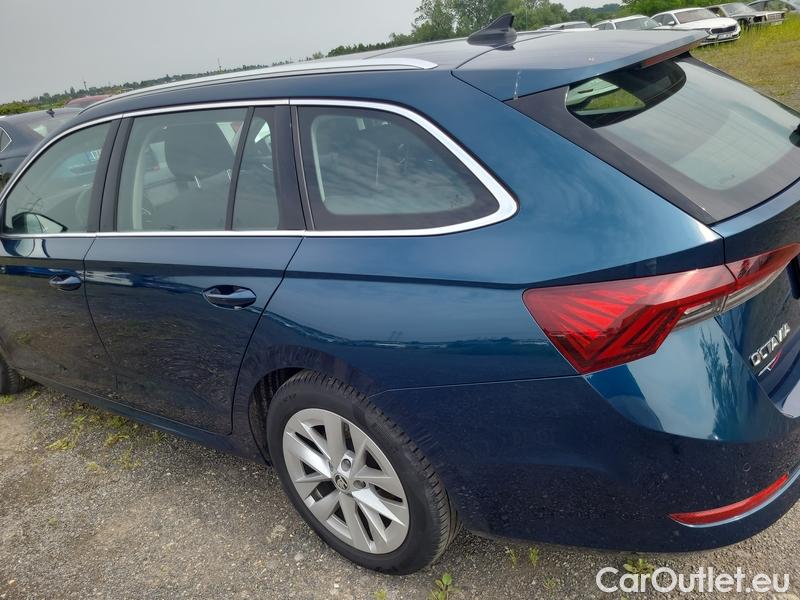  Skoda  Octavia  Combi (NX3)(2020) Oct.C.2.0TSI 140 Style 4x4 AT #10