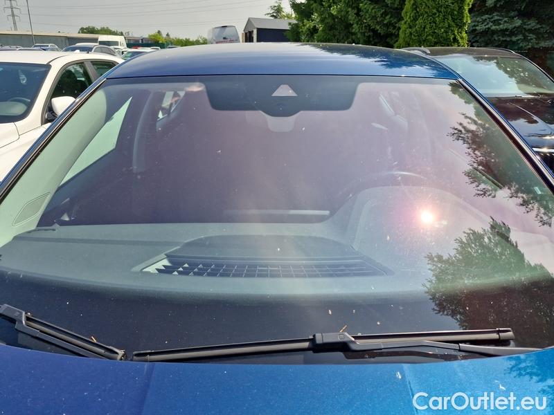  Skoda  Octavia  Lim. (NX3)(2020)  1.5TSI 110 Style AT 5d #1