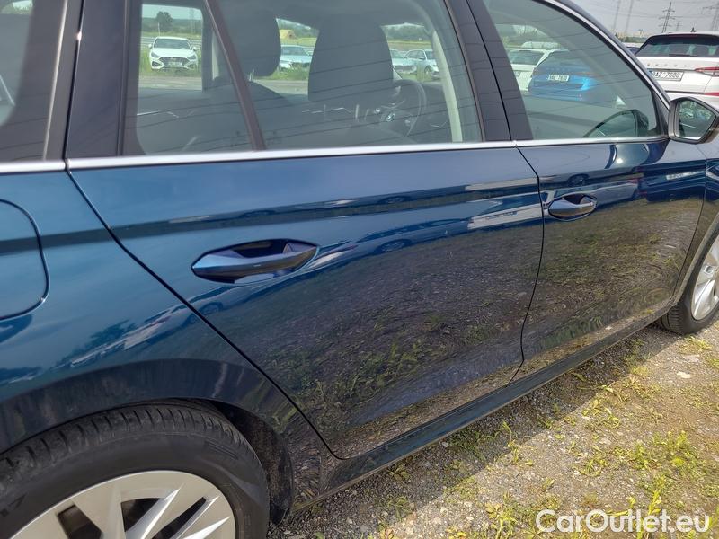  Skoda  Octavia  Combi (NX3)(2020) Oct.C.2.0TSI 140 Style 4x4 AT #15