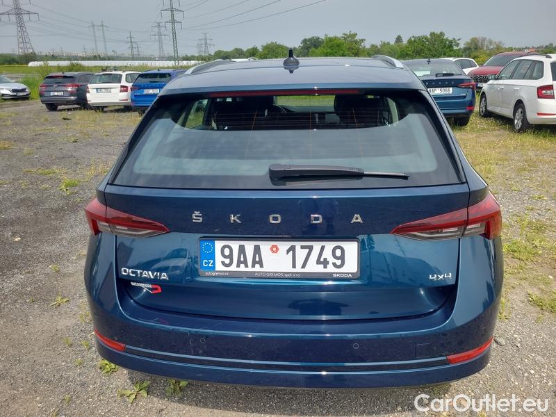  Skoda  Octavia  Combi (NX3)(2020) Oct.C.2.0TSI 140 Style 4x4 AT #13