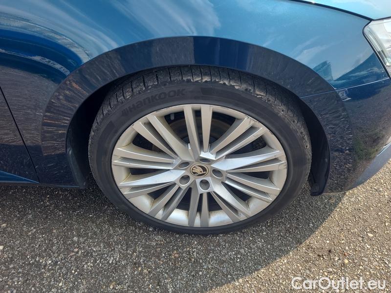  Skoda  Superb  (3V3)(2015) Supe.FL2.0TDI 110 Style AT #3