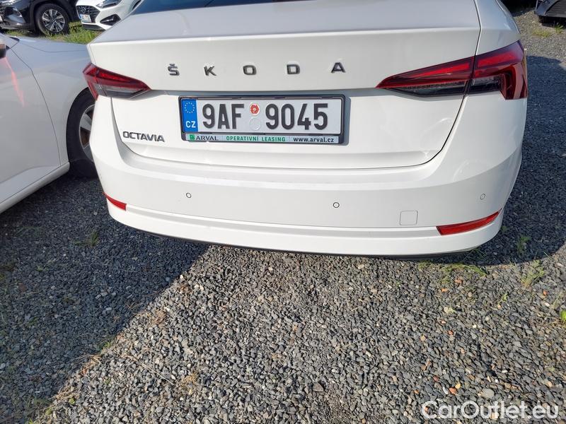  Skoda  Octavia  Lim. (NX3)(2020)  1.5TSI 110 Ambition 5d #6