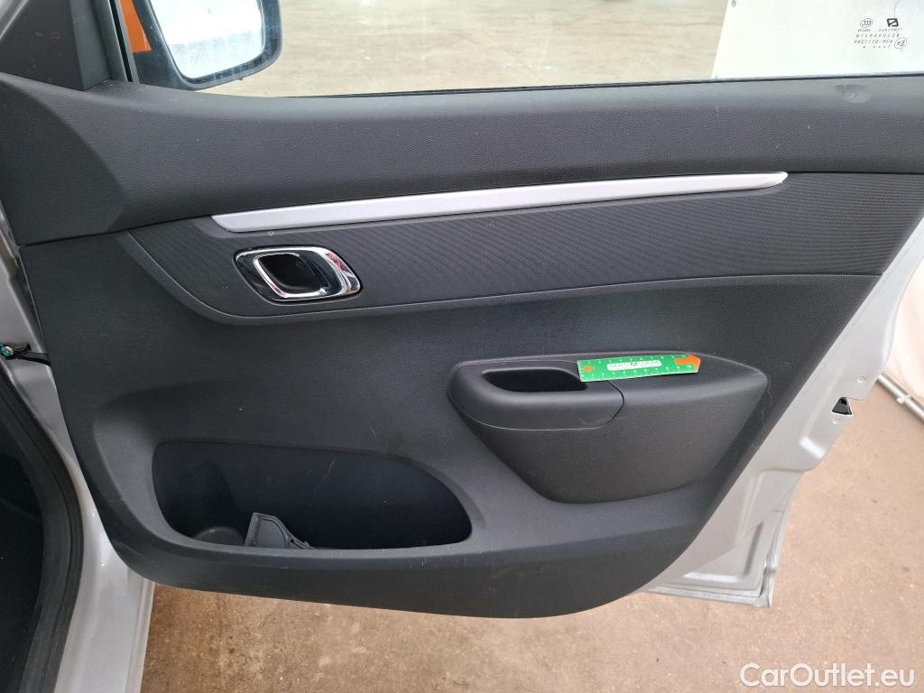  Dacia  Spring  Electric Confort Plus 27kWh BVA #12