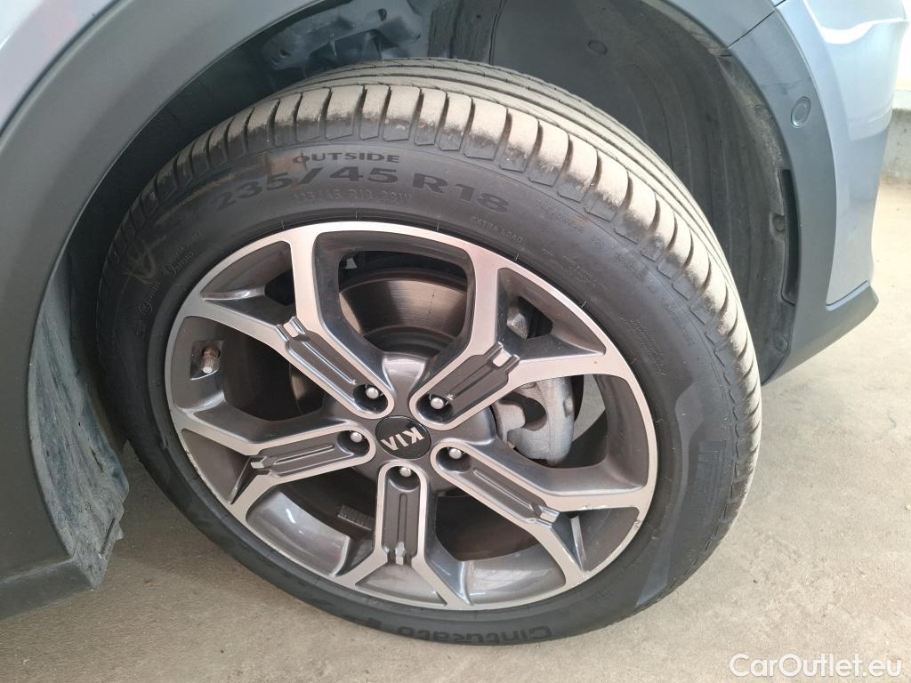  KIA  XCeed  Plug-in Hybrid Design 1.6 140CV BVA6 E6d #4