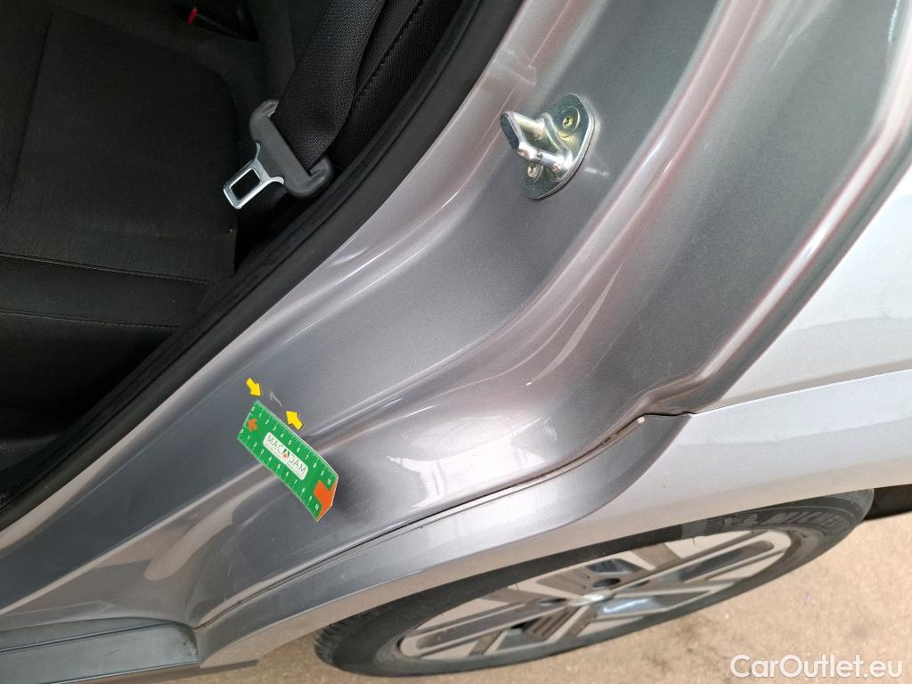  Hyundai  Konna Kona Creative Electrique 2WD 64kWh BVA #18