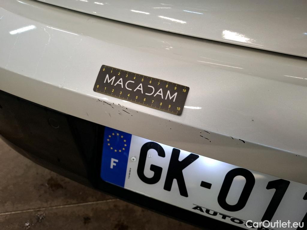  Peugeot  208  (e-) Allure 50kWh BVA #19