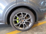  Porsche  Cayenne PORSCHE  / 2017 / 5P / SUV 3.0 V6 E-HYBRID #75