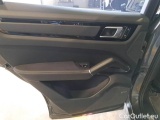  Porsche  Cayenne PORSCHE  / 2017 / 5P / SUV 3.0 V6 E-HYBRID #90