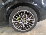 Porsche  Cayenne PORSCHE  / 2017 / 5P / SUV 3.0 V6 E-HYBRID #19