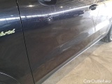  Porsche  Cayenne PORSCHE  / 2017 / 5P / SUV 3.0 V6 E-HYBRID #97