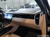  Porsche  Cayenne PORSCHE  / 2017 / 5P / SUV 3.0 V6 E-HYBRID #136