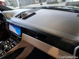  Porsche  Cayenne PORSCHE  / 2017 / 5P / SUV 3.0 V6 E-HYBRID #138