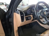  Porsche  Cayenne PORSCHE  / 2017 / 5P / SUV 3.0 V6 E-HYBRID #140