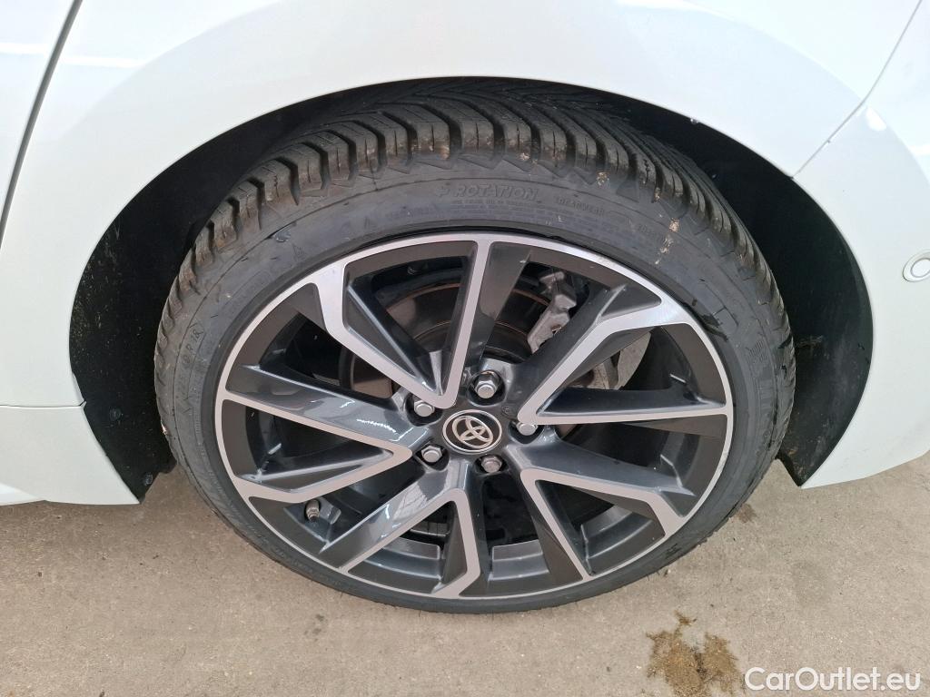  Toyota  Corolla TOYOTA  / 2018 / 5P / Berline Hybride 184h Collection #9
